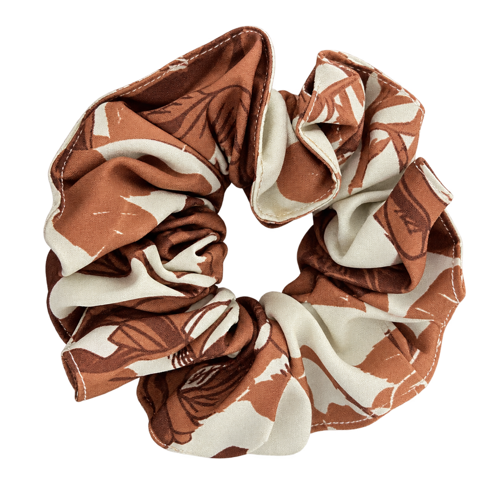 Scrunchie café estampado
